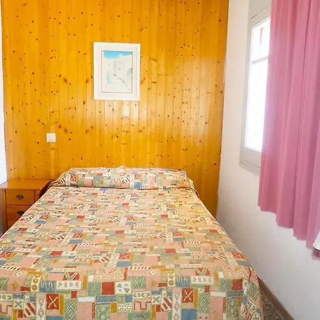 Apartment Apartsalou San Jordi La Pineda